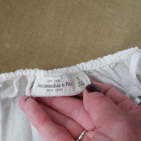 Abercrombie & Fitch Tank - Picture 3 of 3